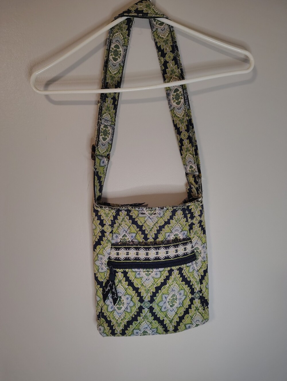 Vera Bradley Haymarket Paisley Medium Crossbody Tote Bag Triple Zip